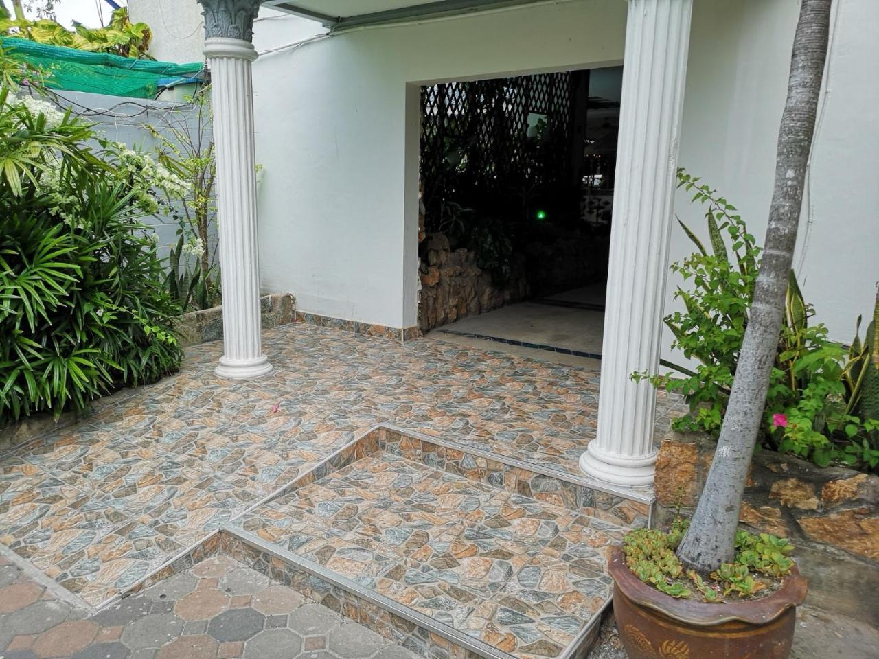 Villa Germania Pattaya Exterior foto